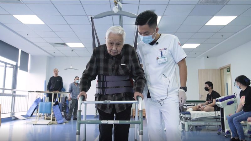 日间照料中心：服务内容解析与优缺点分析